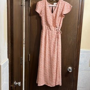 Sienna Sky Light Pink Floral Maxi Dress Size XS